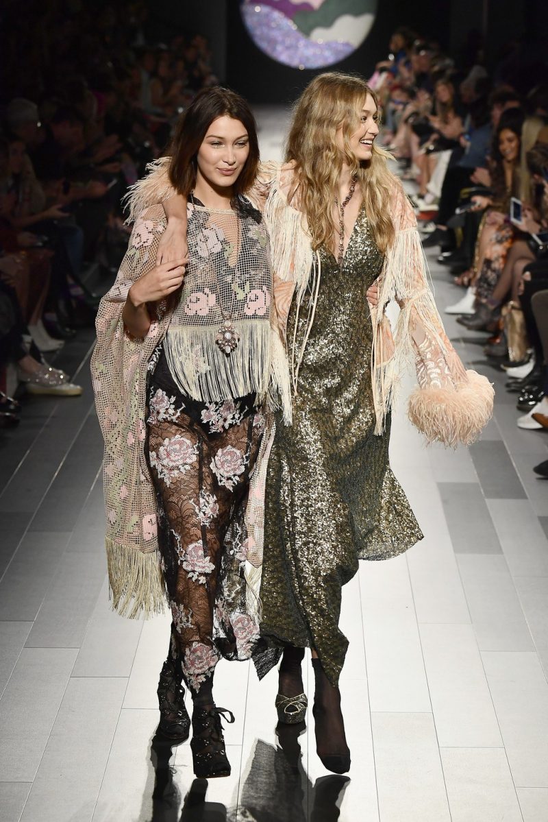 New York Fashion Week Gigi Bella Hadid Anna Sui SS18 NYFW 2017
