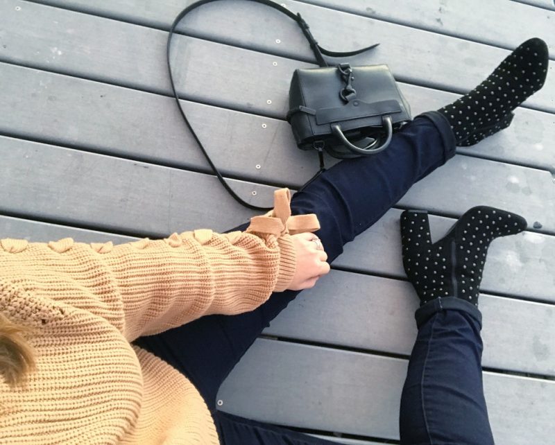 Sweater Outfits Ideas
