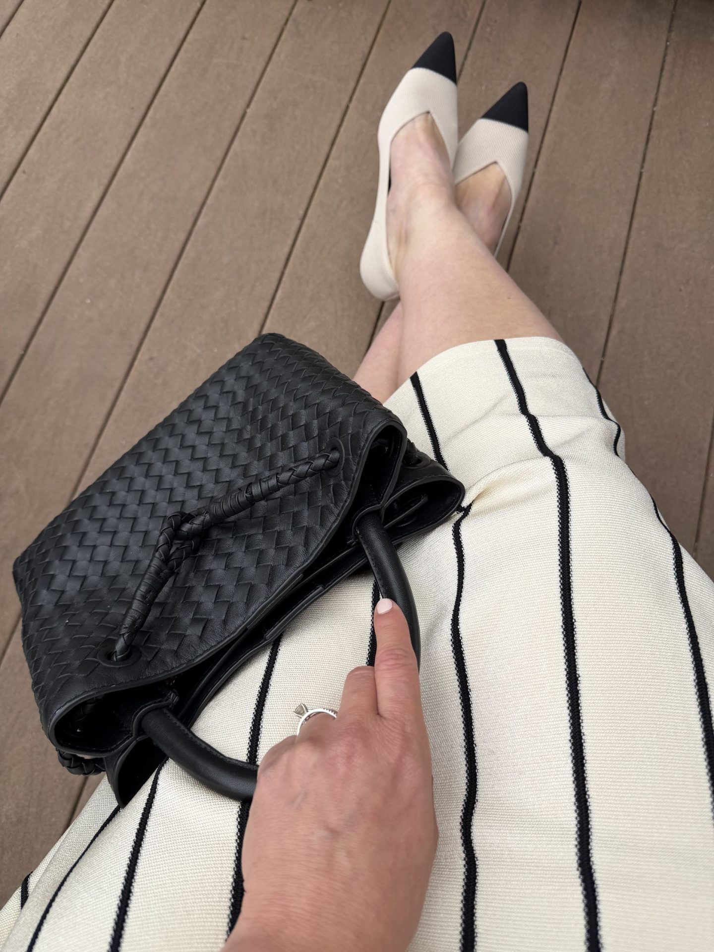 Vivaia Anna Pointy Toe Pumps Review